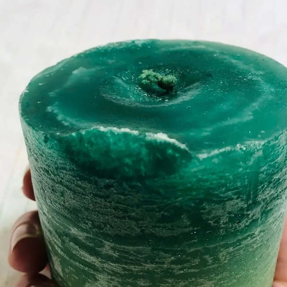 Handcrafted Timber Scented Candle (Green)‎
